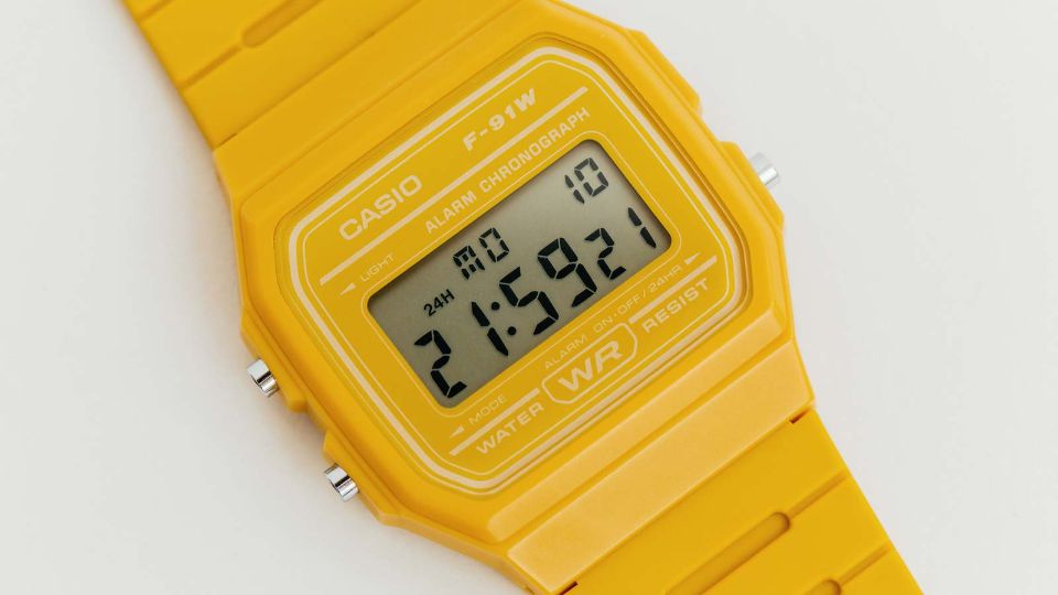 Digital watch