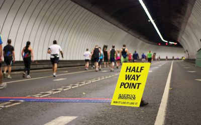 Runners passing the halfway point