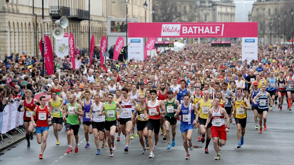 runners at Bath Half