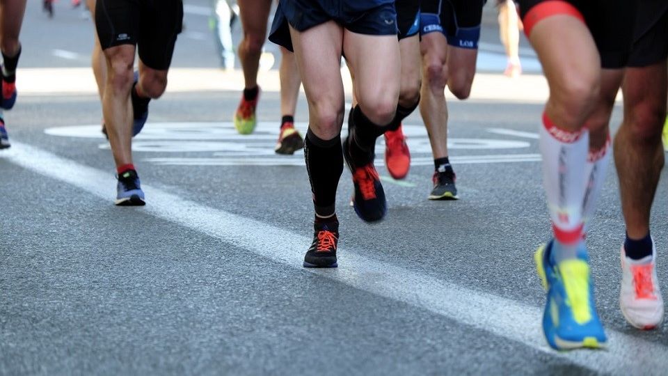 Running group on Unsplash
