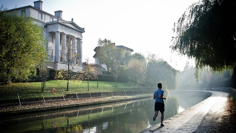 /images/2020/07/solo-runner-from-pixabay.jpg