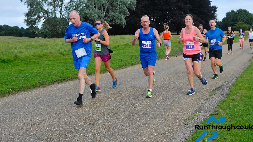 Runners at the trial Tatton 10K