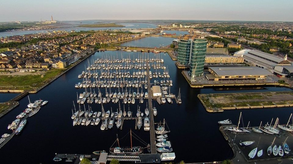 /images/2020/09/chatham-maritime-marina-425649.jpg