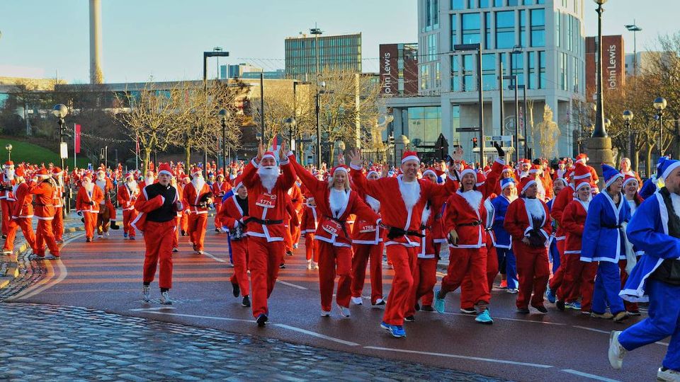 Sea of red and blue at the BTR Liverpool Santa Dash
