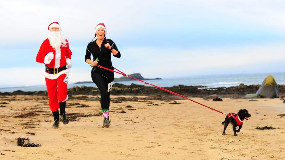 /images/2020/12/north-berwick-santa-run-984081.jpg