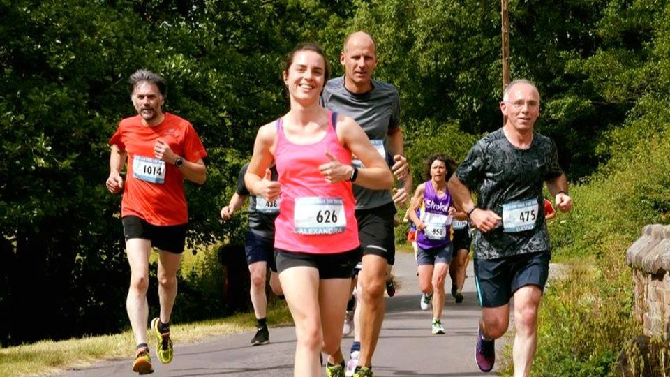 Runners in the Colshaw 10K Road Race
