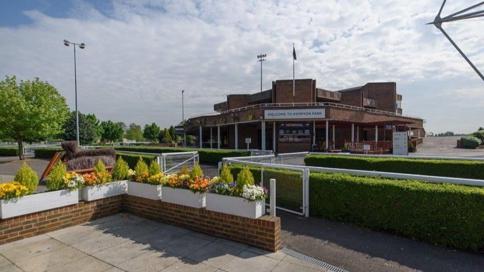 Kempton Park Racecourse