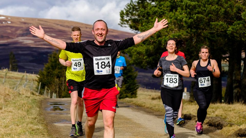 /images/2021/06/glenlivet-10k-698123.jpg