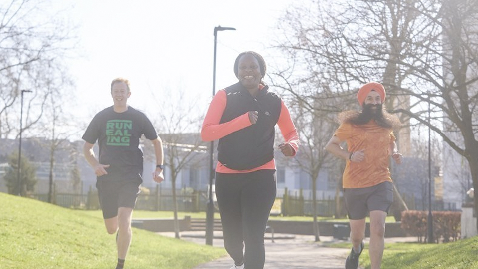 Runners in the sun