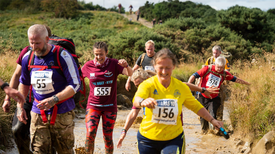/images/2021/08/paras-10-runners.jpg