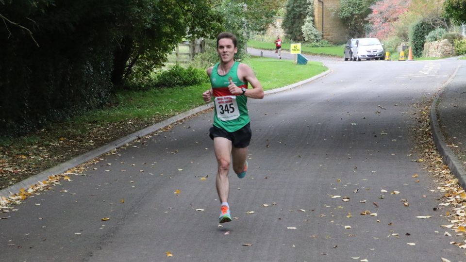 /images/2021/10/edited-adam-notley-tempo-winter-10k-race1-25-10-2021-164990.jpg