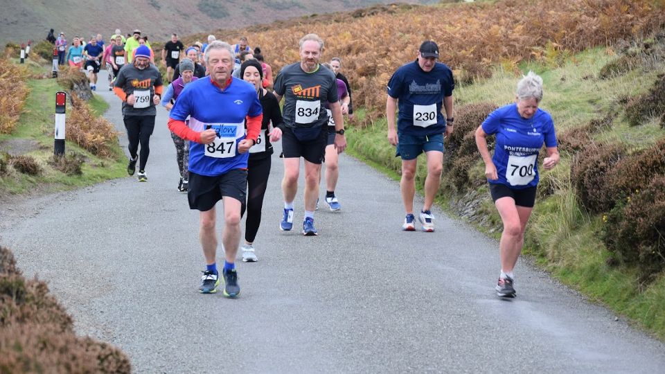 /images/2021/10/edited-church-stretton-10k-24-10-2021-199892.jpg