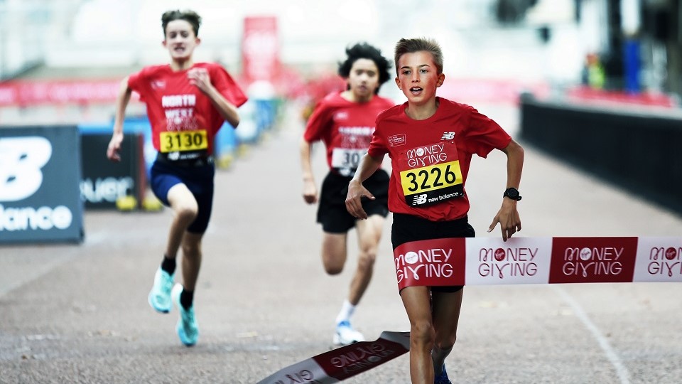 /images/2021/10/jake-meyburgh-wins-london-mini-marathon-2021.jpg