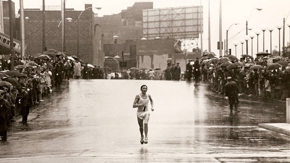 Ron Hill wins Boston Marathon 1970