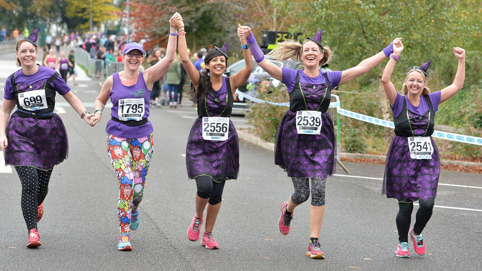 /images/2021/10/worksop-halloween-half-runners.jpg