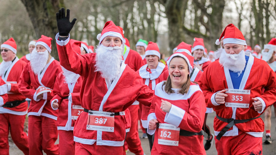 /images/2021/11/carlisle-santa-dash.jpg