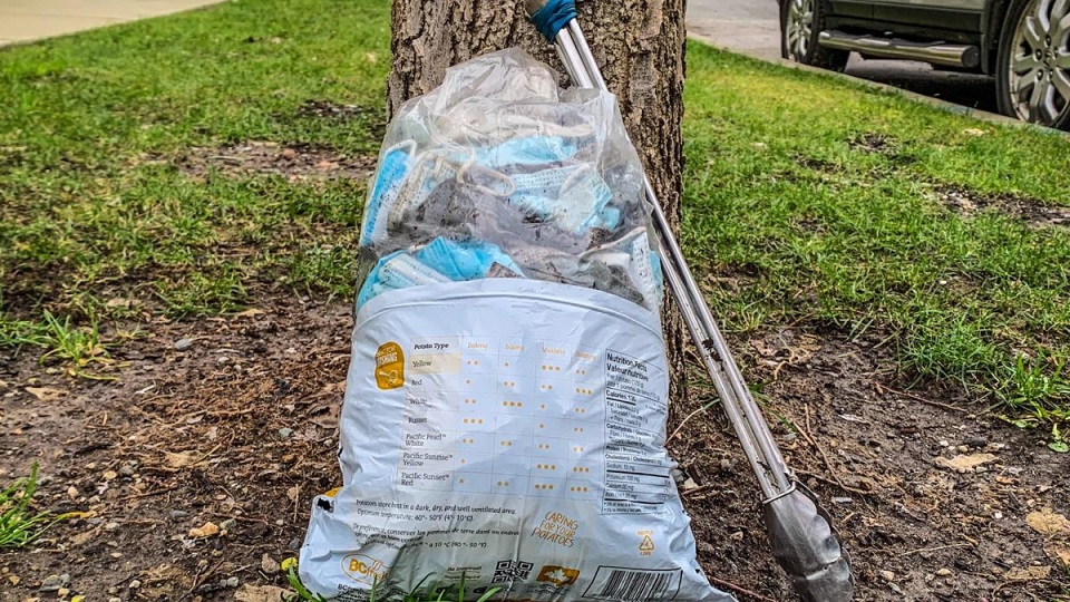 David Papineau's plogging booty