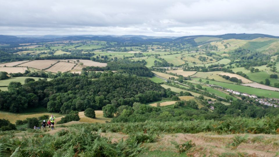 Hill climbing in the Shropshire Way 80K