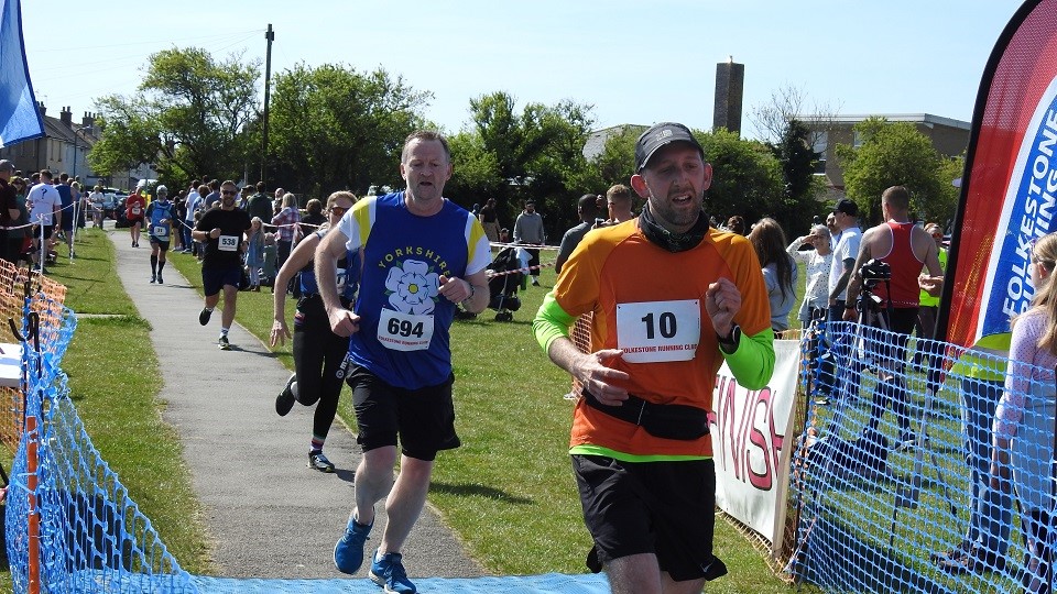 /images/2022/04/folkestone-10-finish-2022.jpg