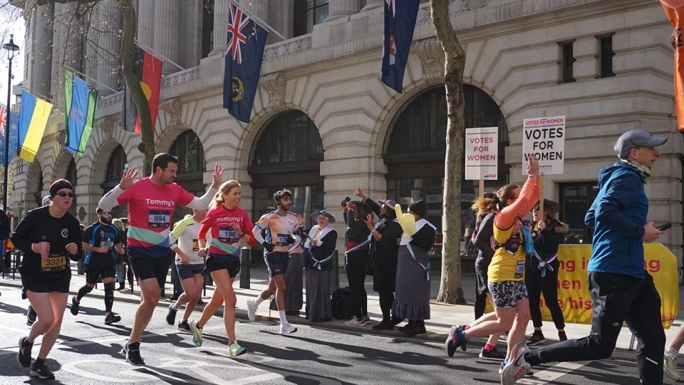 /images/2022/04/london-landmarks-half-marathon-2022.jpg
