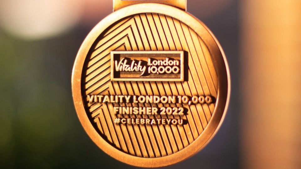 /images/2022/04/vitality-london-10000-medal-2022-181634.jpg