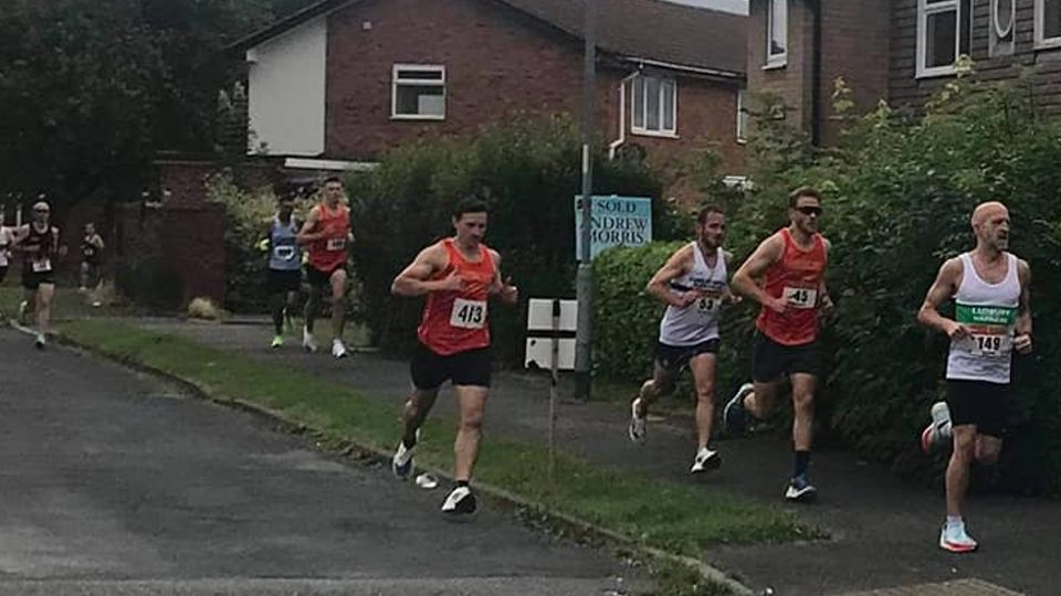 /images/2022/05/edited-jon-ward-5k-17-05-2022-831663.jpg