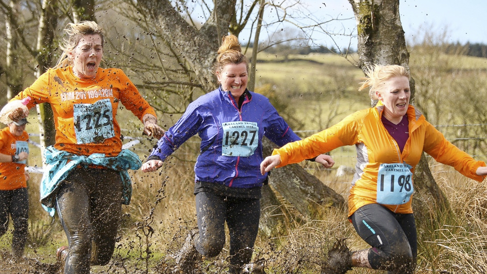 /images/2022/06/cartmel-runners.jpg