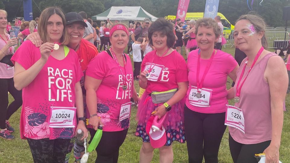 /images/2022/06/edited-race-for-life-trentham-08-06-2022-652304.jpg
