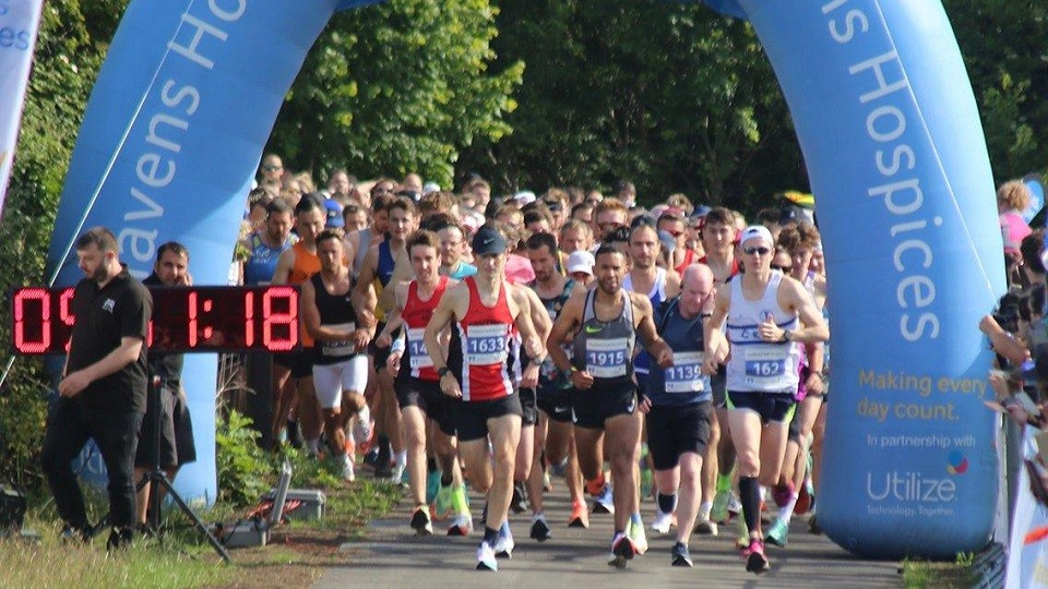 /images/2022/06/southend-half-marathon-2022.jpg