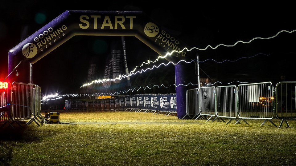 Run Sandringham 2022 night scene