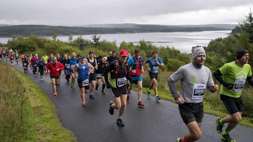 /images/2022/09/kielder-runners.jpg