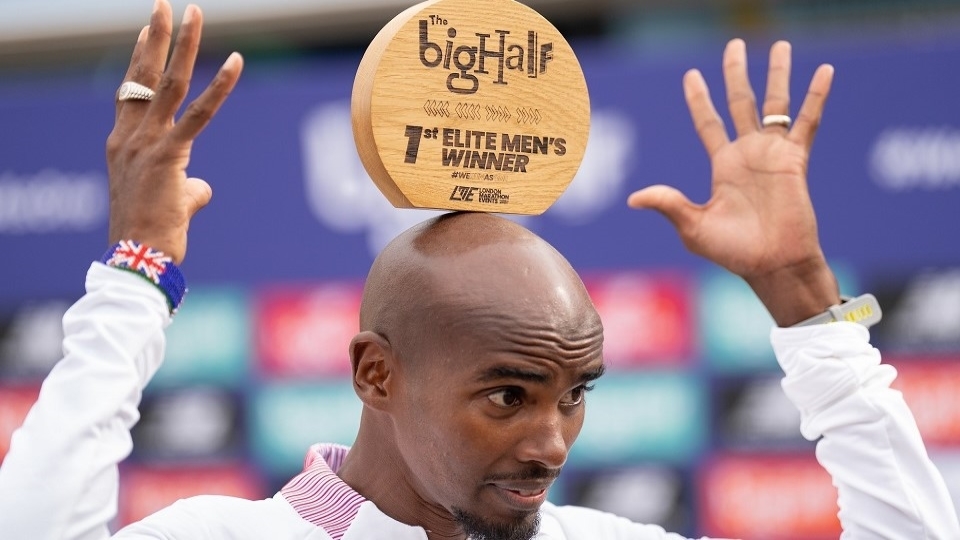 /images/2022/09/sir-mo-farah-wins-the-big-half-2022.jpg