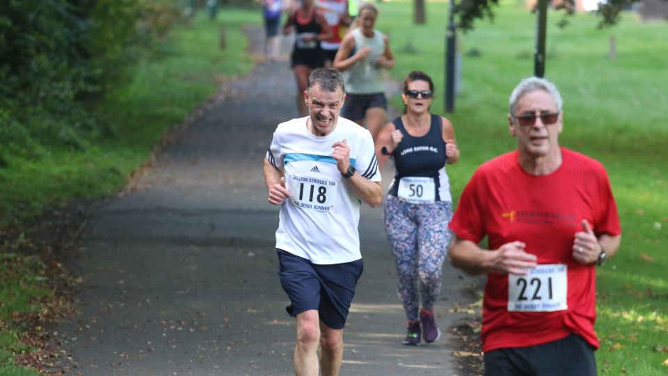 /images/2022/10/edited-shelton-striders-10k-10-10-2022-432176.jpg