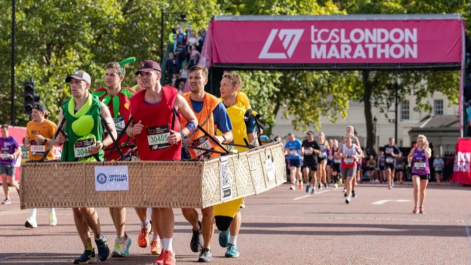 Guinness World Record at London Marathon 2022