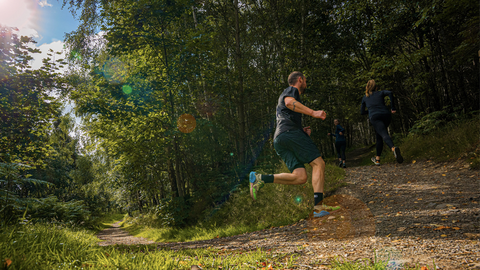 /images/2022/12/longest-day-runners.jpg