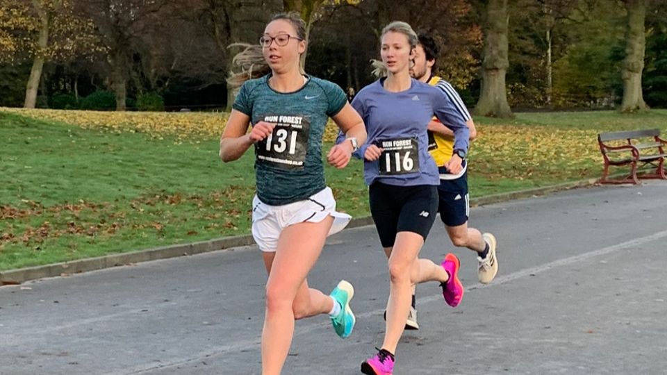 A fast 5K run in the park at this Derbyshire monthly race series