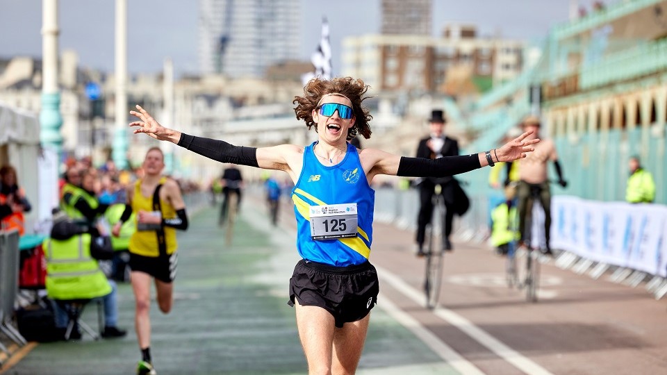 /images/2023/02/brighton-half-marathon-winner-2023.jpg