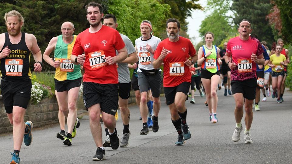 Pushing on at the Market Drayton 10K