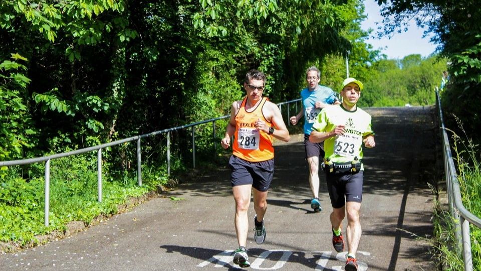 /images/2023/05/chislehurst-half-marathon-853492.jpg