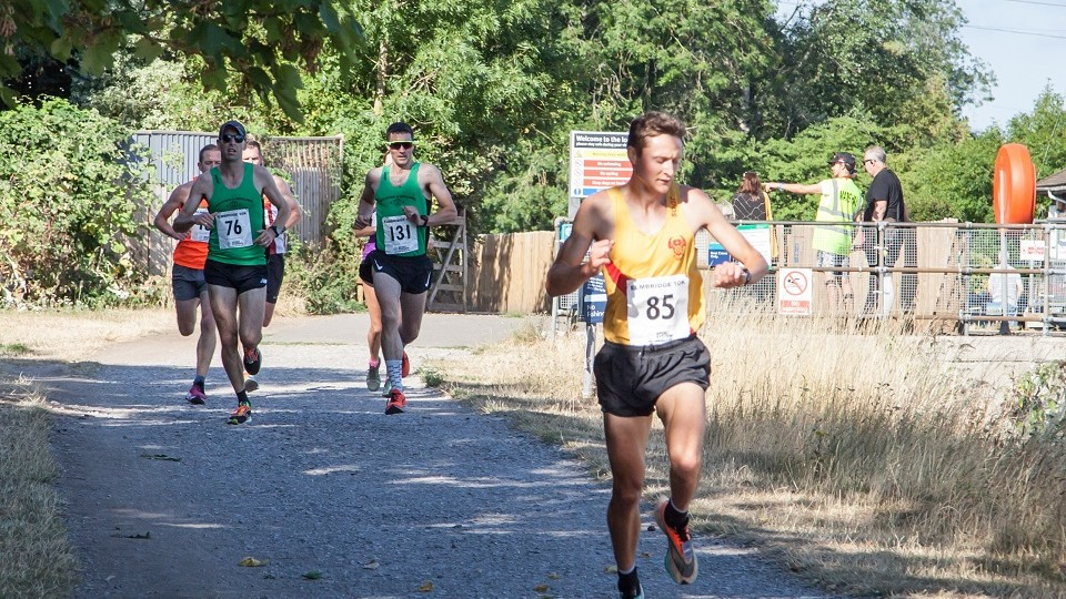/images/2023/07/elmbridge-10k-winner-jonathan-cornish.png