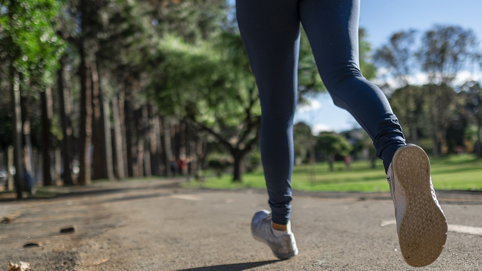 /images/2023/08/running-legs-copy.jpg