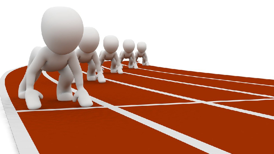 /images/2023/10/track-runners-copy.jpg