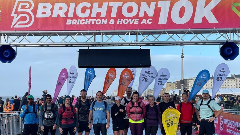/images/2023/11/brighton-10k-2023-xempo-pacers.jpg