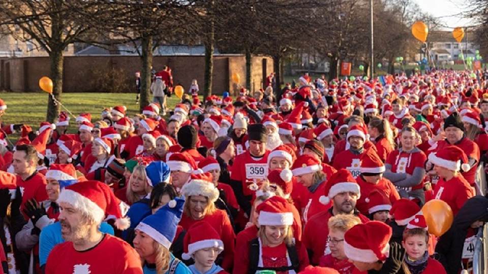 /images/2023/11/glasgow-santa-dash-copy.jpg