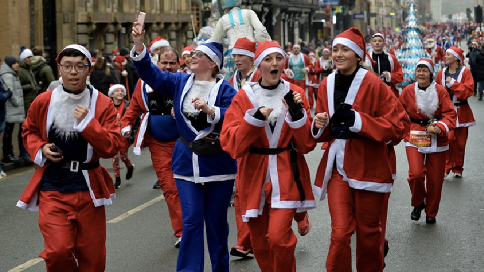 /images/2023/12/btr-santa-dash-copy.jpg