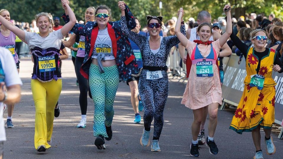 /images/2024/03/bath-half-marathon-competitors.jpg