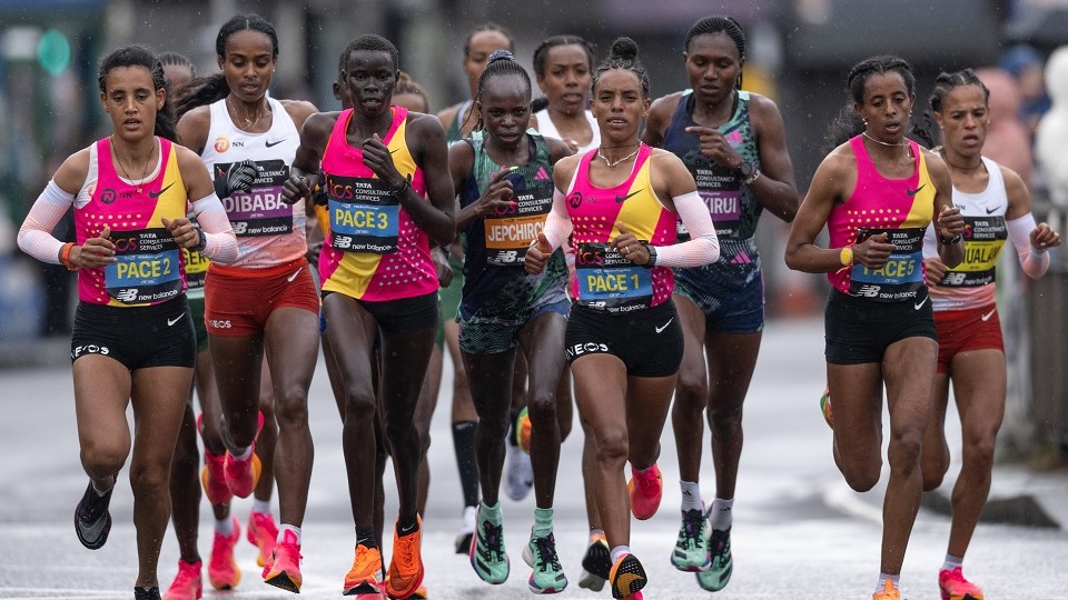 London Marathon 2023 elite women's race