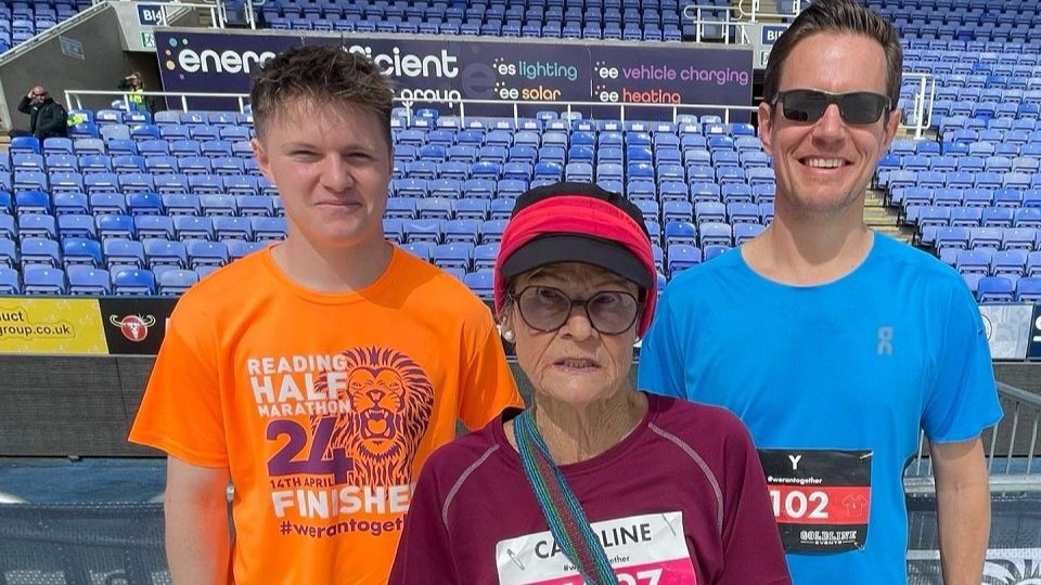 /images/2024/04/reading-half-marathon-2024-caroline-white-134873.jpg