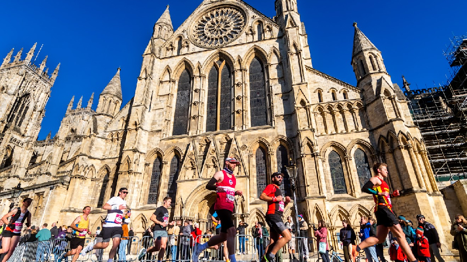 /images/2024/04/yorkshire-marathon-copy.jpg
