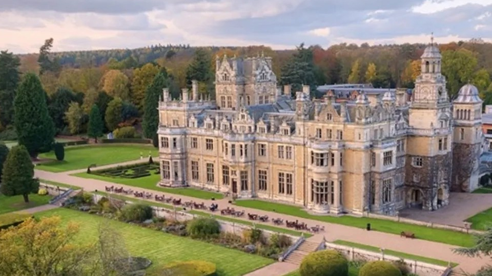 /images/2024/05/thoresby-park-copy.jpg